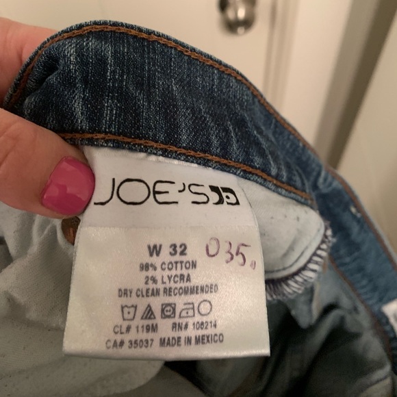 Joe’s Jeans - Straight Leg - Picture 4 of 4